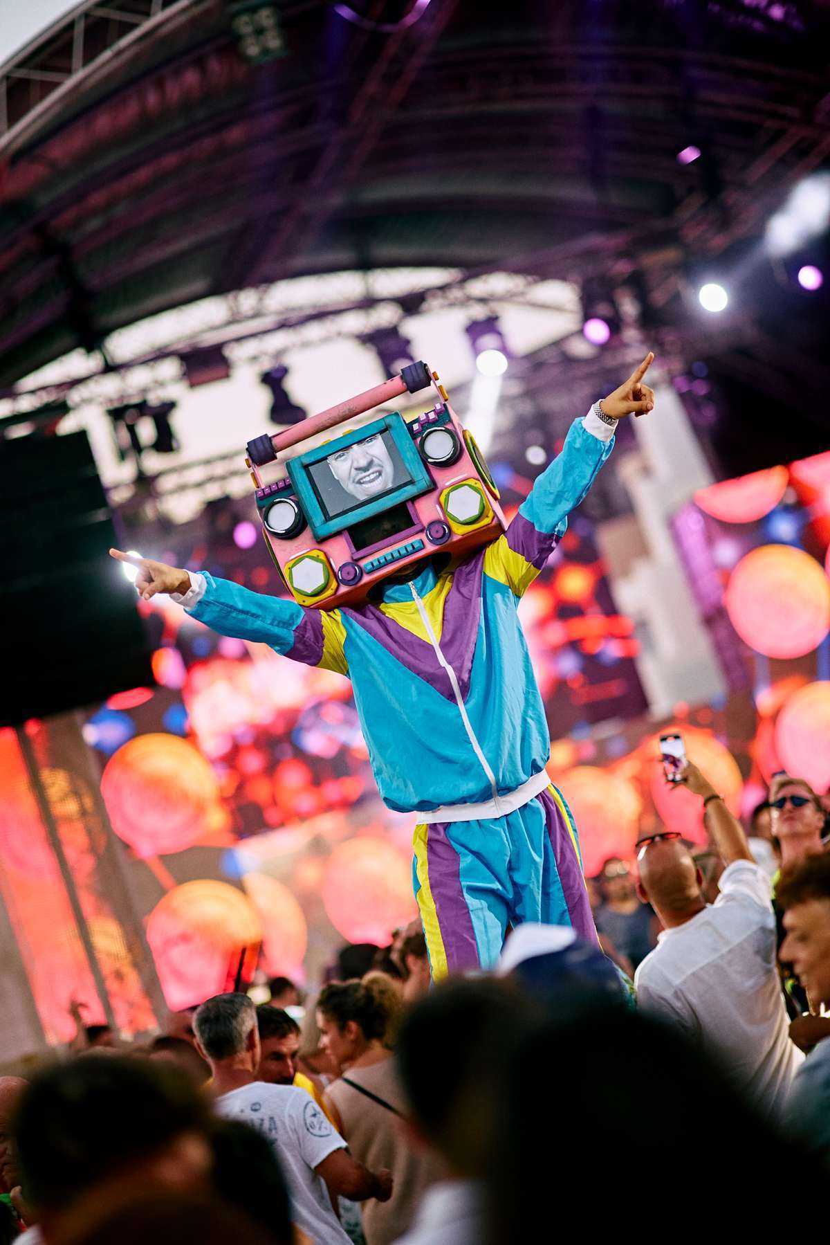 BOOMBOX HEAD — Roaming performer, Performance Lab Ibiza