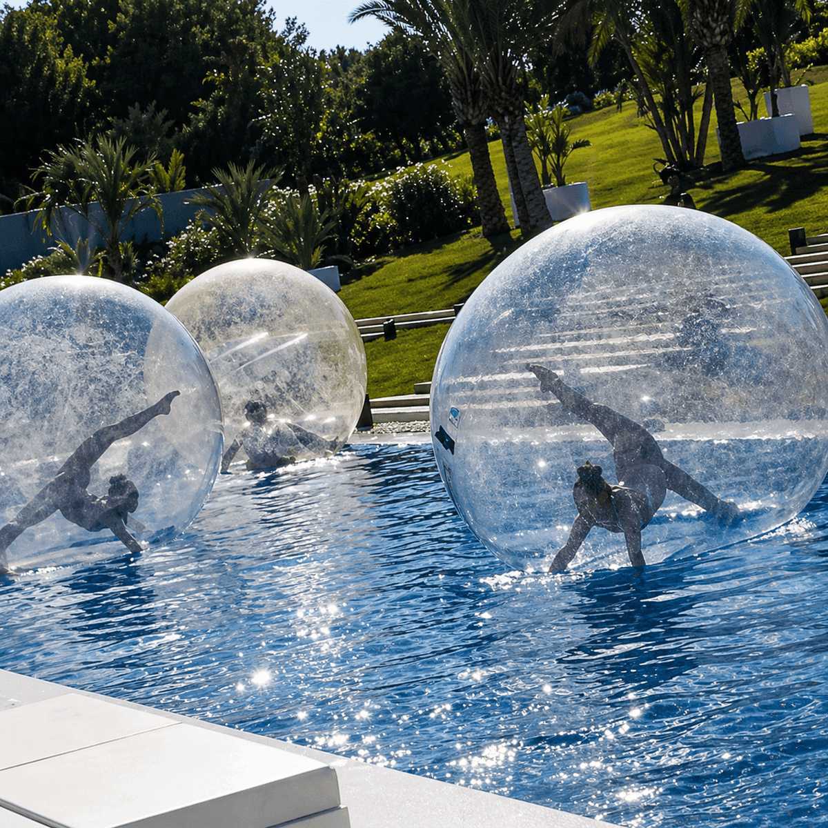 WATER BALL — Circus performer, Performance Lab Ibiza